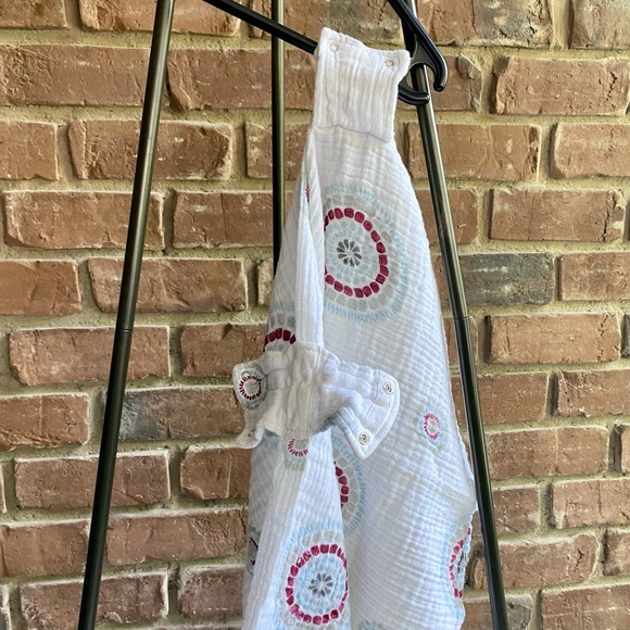 Aden and Anais Car Seat Canopy - Picture 6 of 9